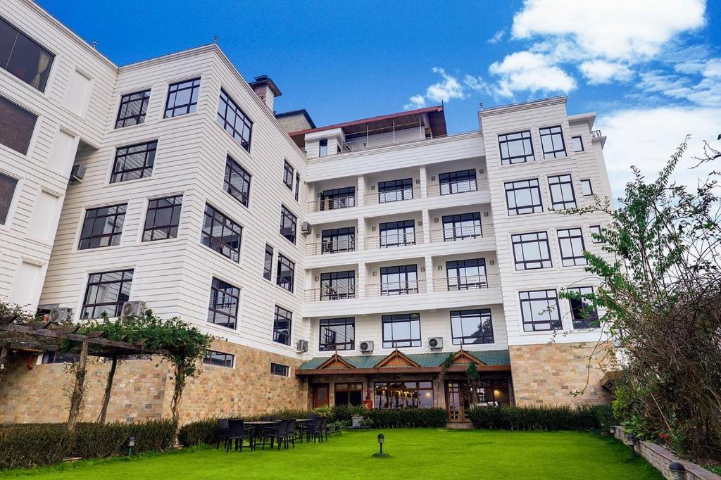 Sobralia Casino Resort & Spa Namchi Exterior foto