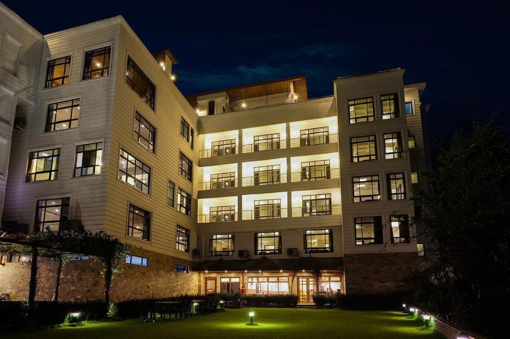 Sobralia Casino Resort & Spa Namchi Exterior foto